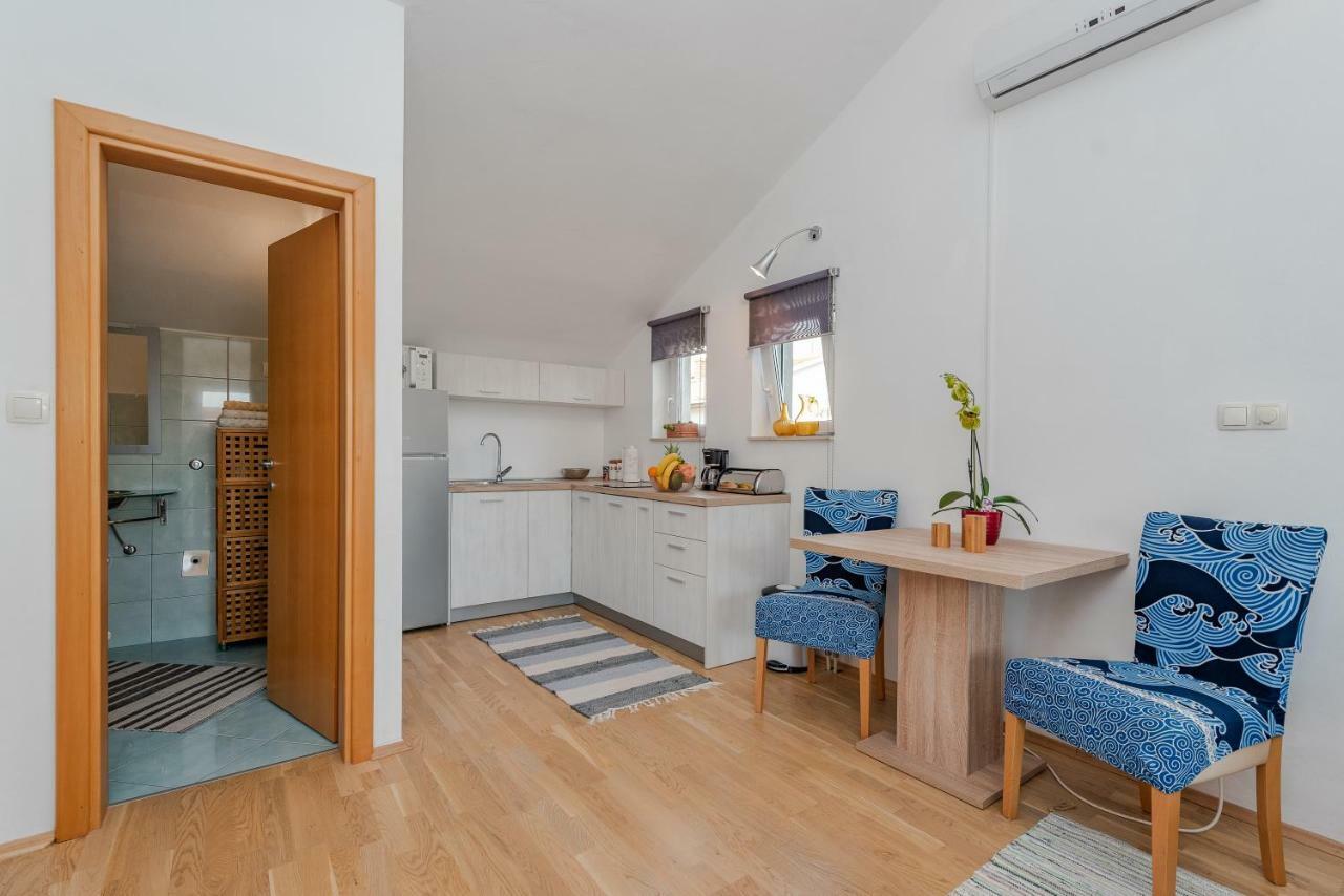 Romantic Oasis Apartments Zadar Exterior photo